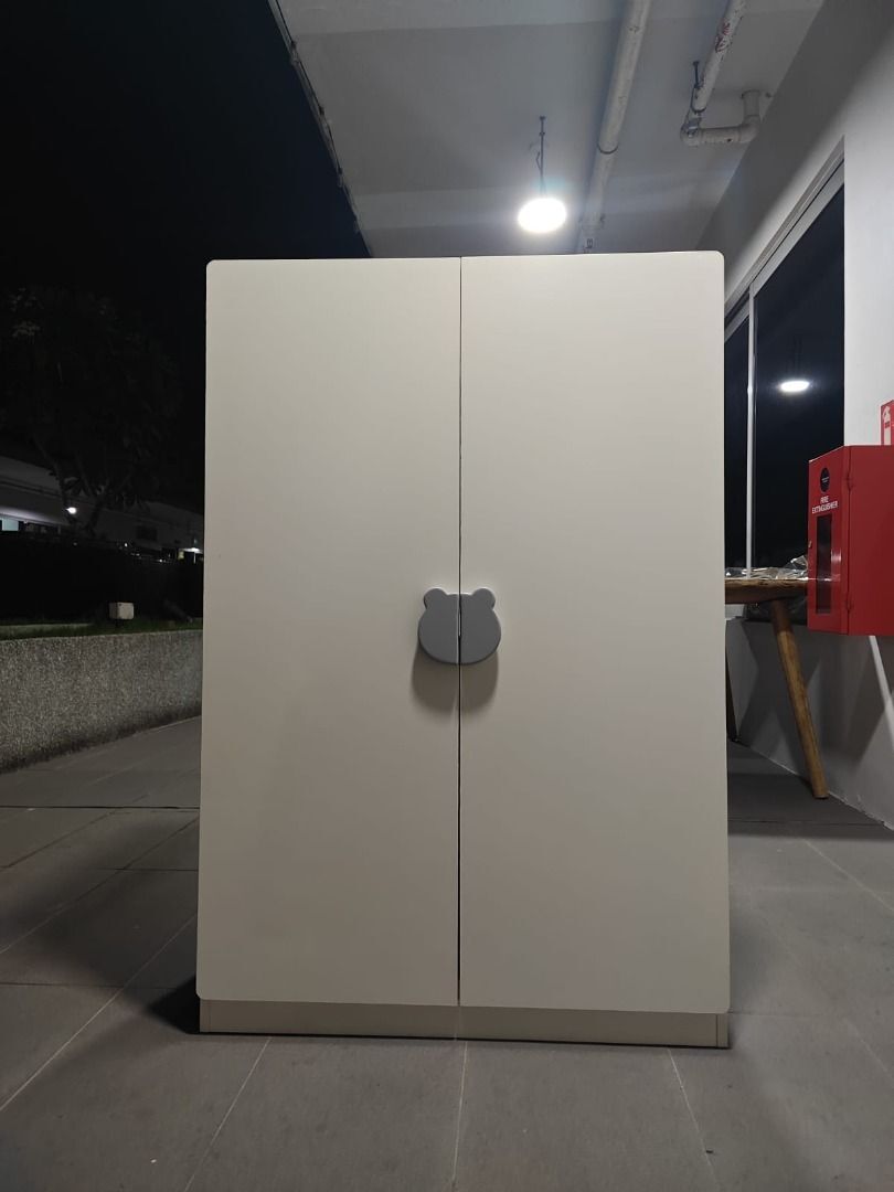 devotion_kids_wardrobe_1756452307_ce571fd1_progressive