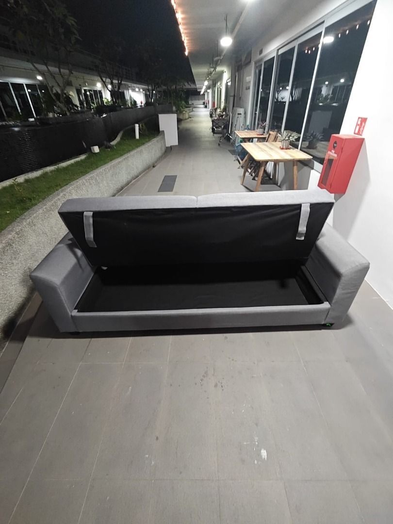 corbie_3_seater_storage_sofa_b_1761122548_65c0ac6f_progressive