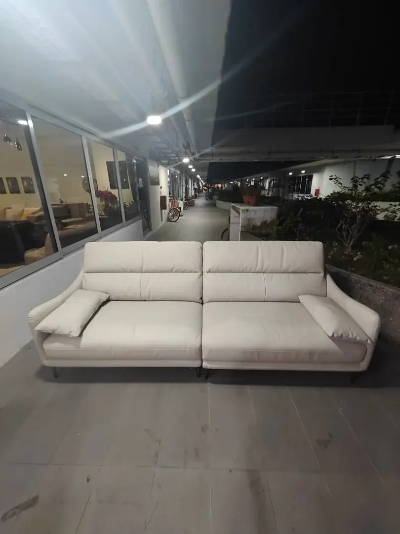 lacoere_4_seater_leather_sofa_1761471260_927113de_progressive