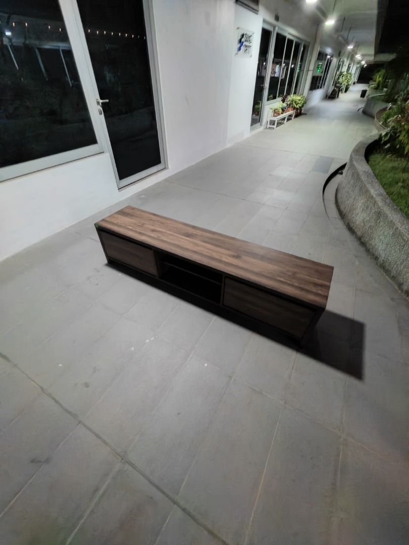 berelnet_tv_console_in_walnut_1762847883_b7121343_progressive