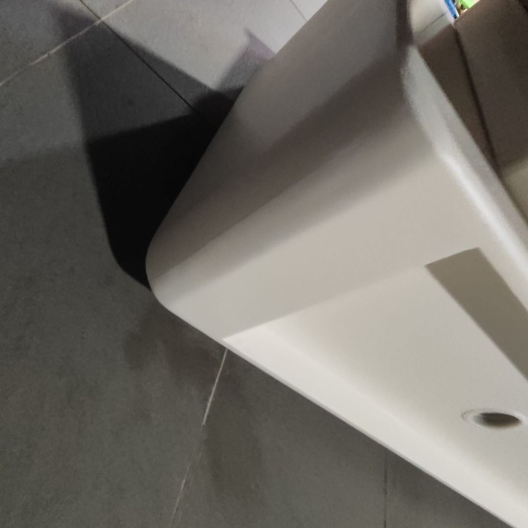 milick_20m_tv_console_1759901722_28e25f07_progressive