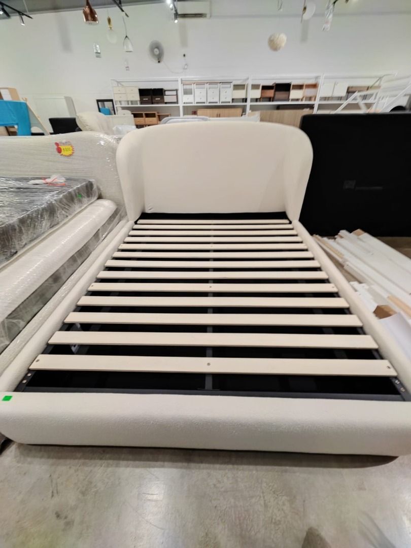 calloway_performance_boucl_que_1760690138_5a4a5080_progressive