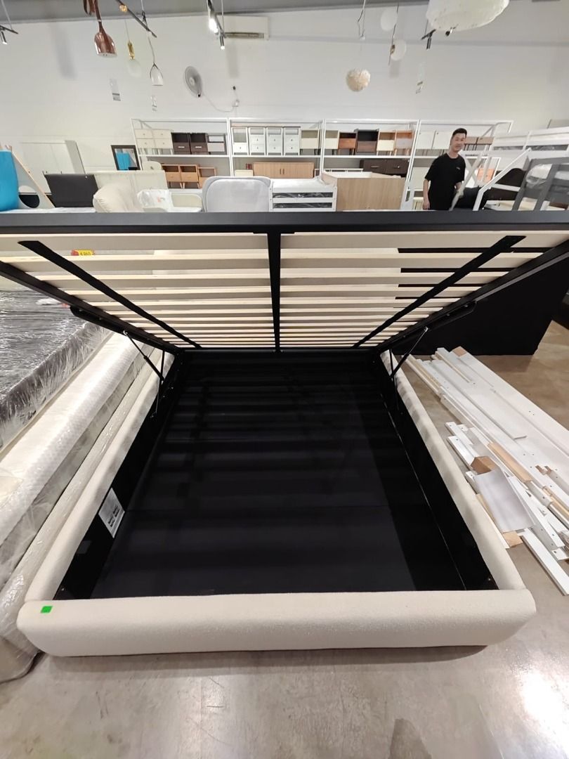 calloway_performance_boucl_que_1760690138_7ec7f324_progressive