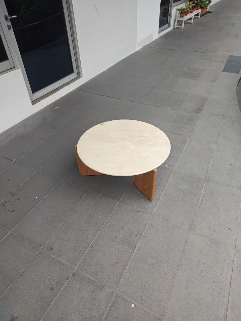 calliope_ii_round_coffee_table_1762937287_754ded2b_progressive