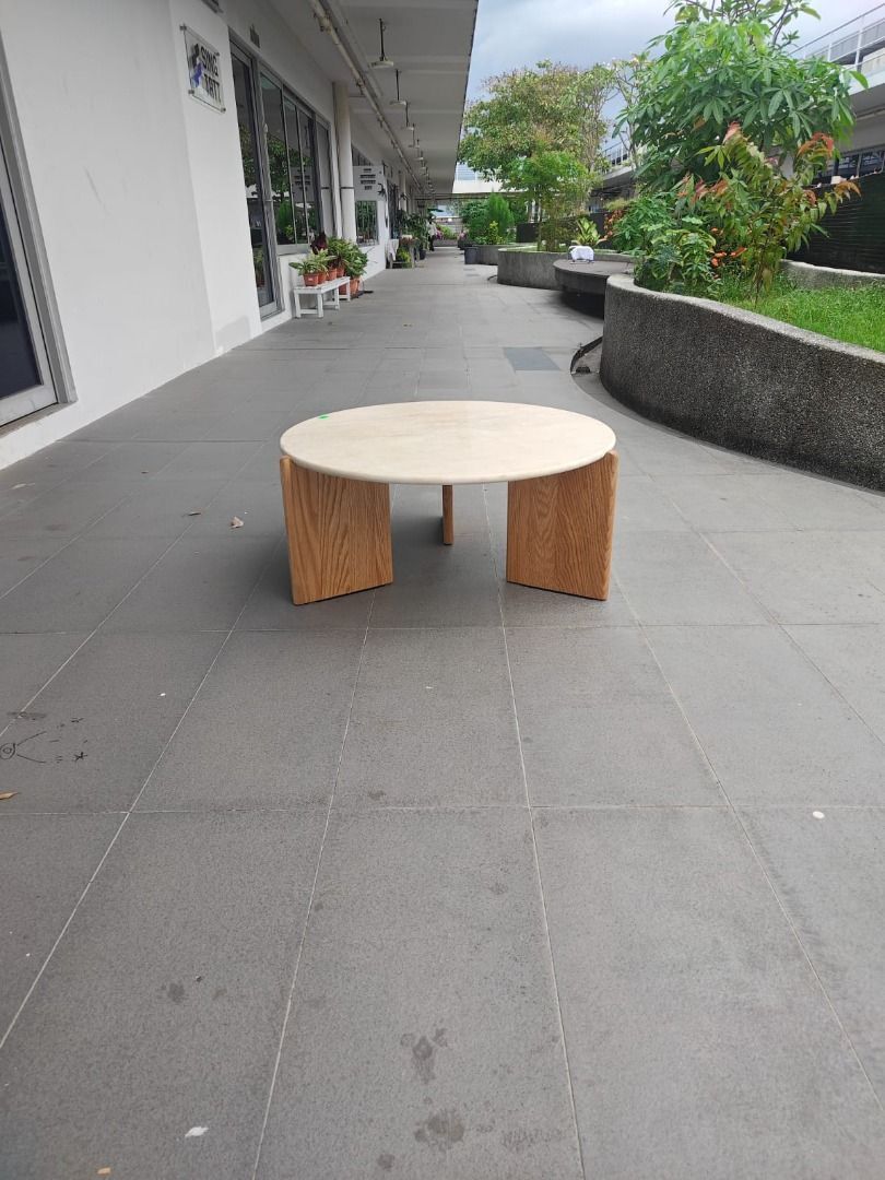 calliope_ii_round_coffee_table_1762937287_6eaf175e_progressive