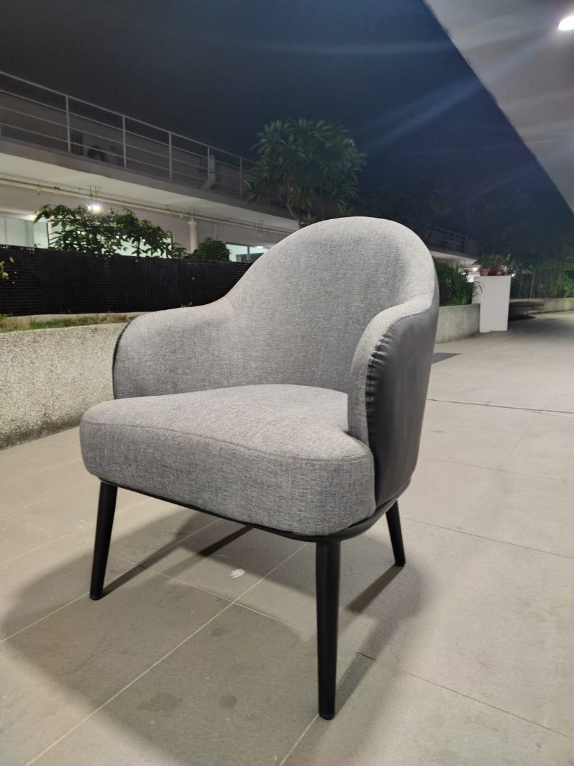 henshall_armchair_1751199836_39e30f03_progressive