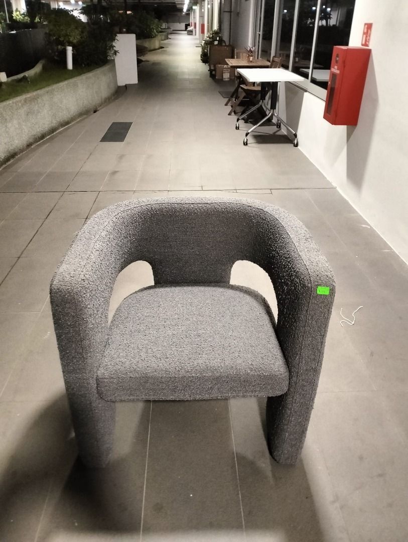 jimnez_boucle_armchair_in_stor_1741934001_107994a3_progressive