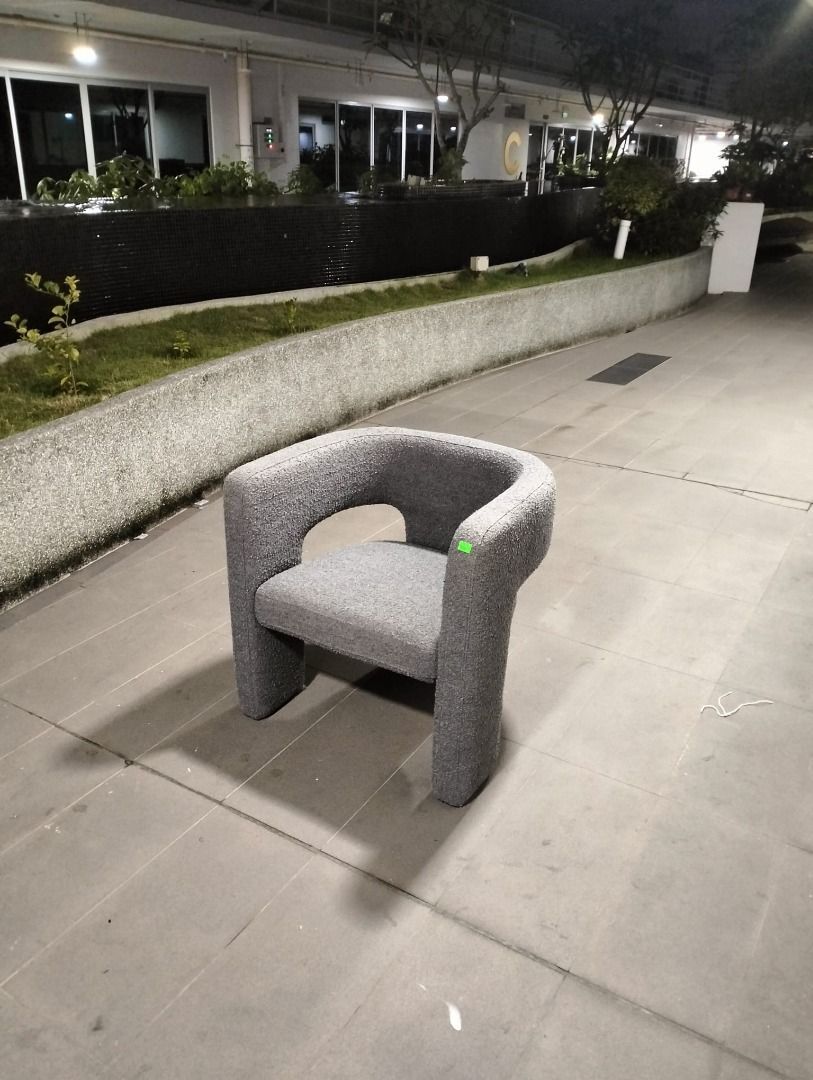 jimnez_boucle_armchair_in_stor_1741934001_4c6b29a4_progressive