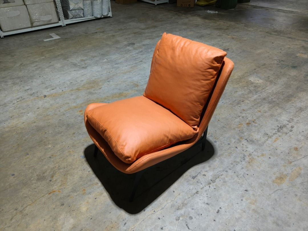 kellogg_lounge_chair_in_twany_1722059016_f379bf4c_progressive