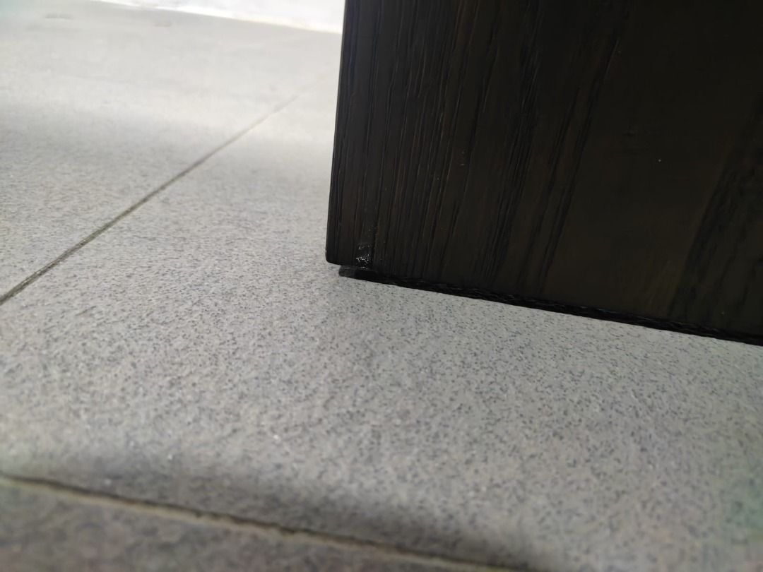 santi_valpo_study_desk_with_2__1761285674_6f31c561_progressive