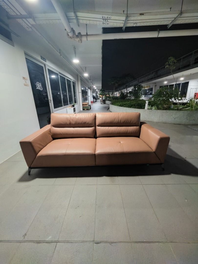 krennic_2_seater_full_leather__1764754496_ebf0b42f_progressive