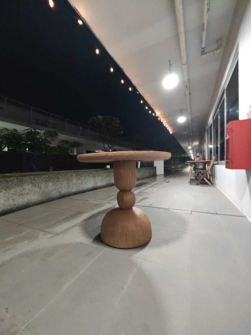 ligertwood_round_dining_table_1763461397_4837ff48_progressive