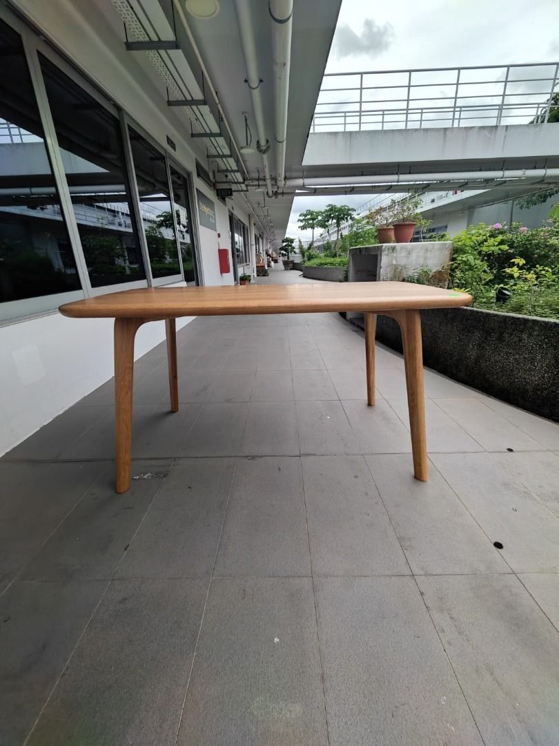 binna_dining_table_in_oak_1766749063_2af2c474_progressive