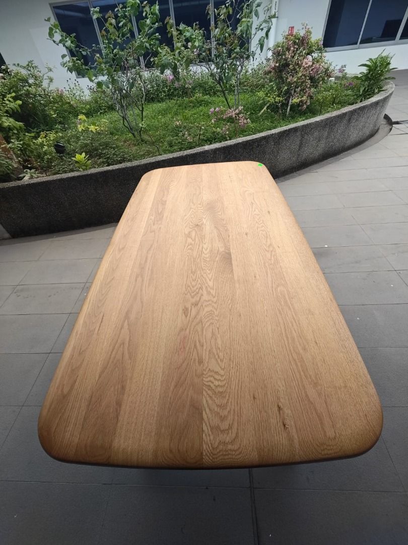 binna_dining_table_in_oak_1766749063_475467b4_progressive