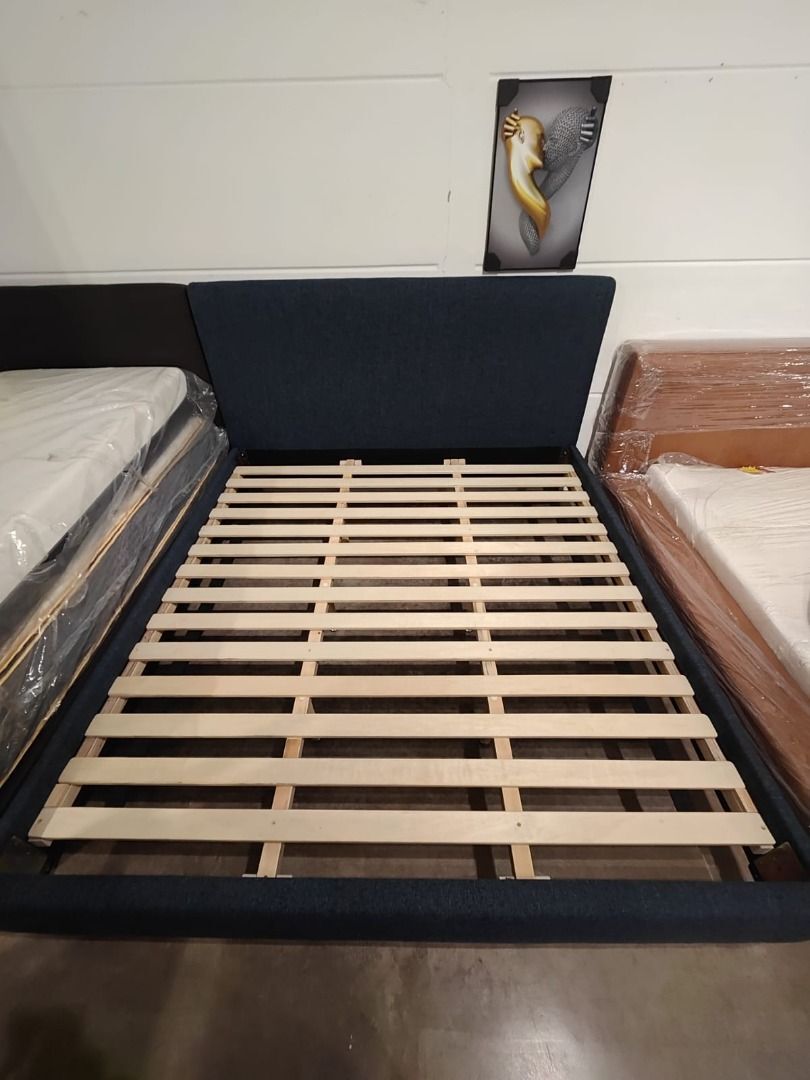 lambert_king_bedframe_1764132877_e43f2c27_progressive