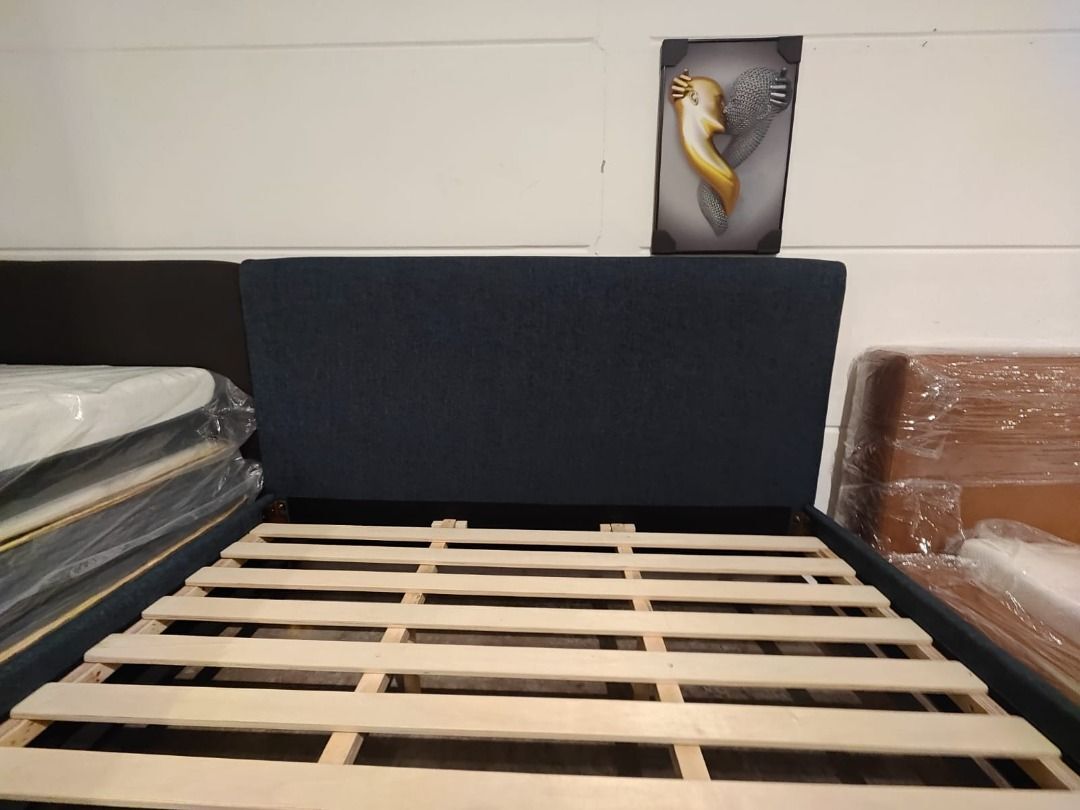 lambert_king_bedframe_1764132877_daaadec1_progressive