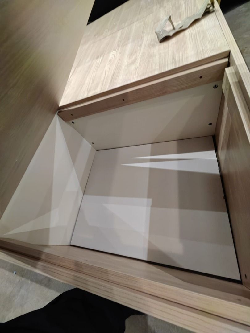 holver_queen_multi_storage_tat_1766208745_6118098f_progressive