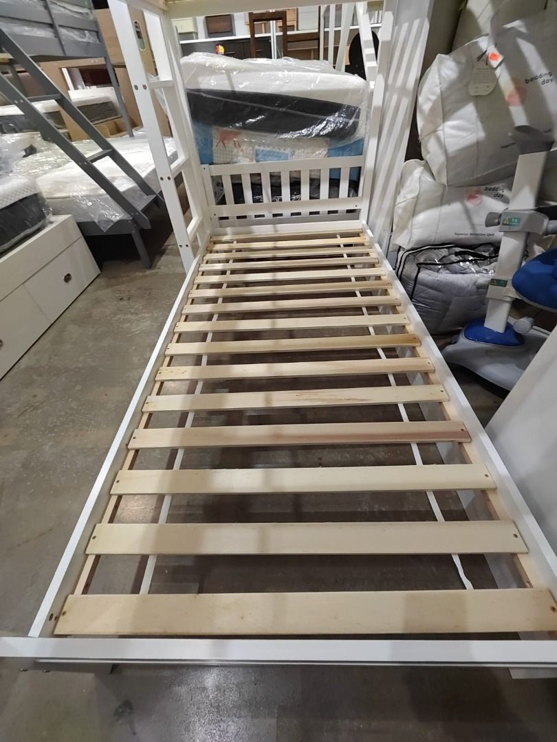 ruzenda_doubke_deck_wooden_bun_1766821374_6a12255b_progressive