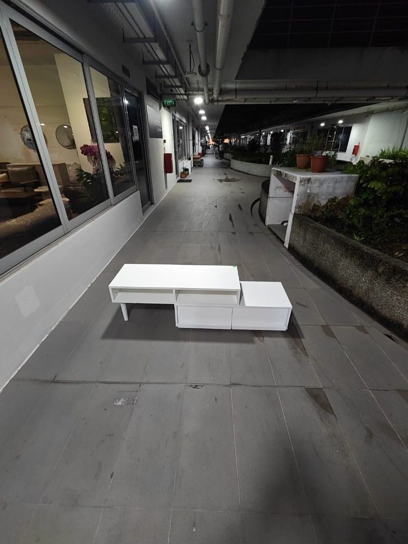 mura_extendable_tv_console_in__1764065173_85d5df03_progressive