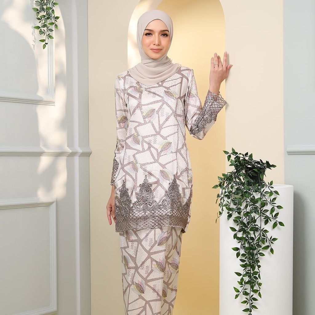 ac53d7c160e54e7f9814668717a4bfa7~tplv-aphluv4xwc-origin-jpeg