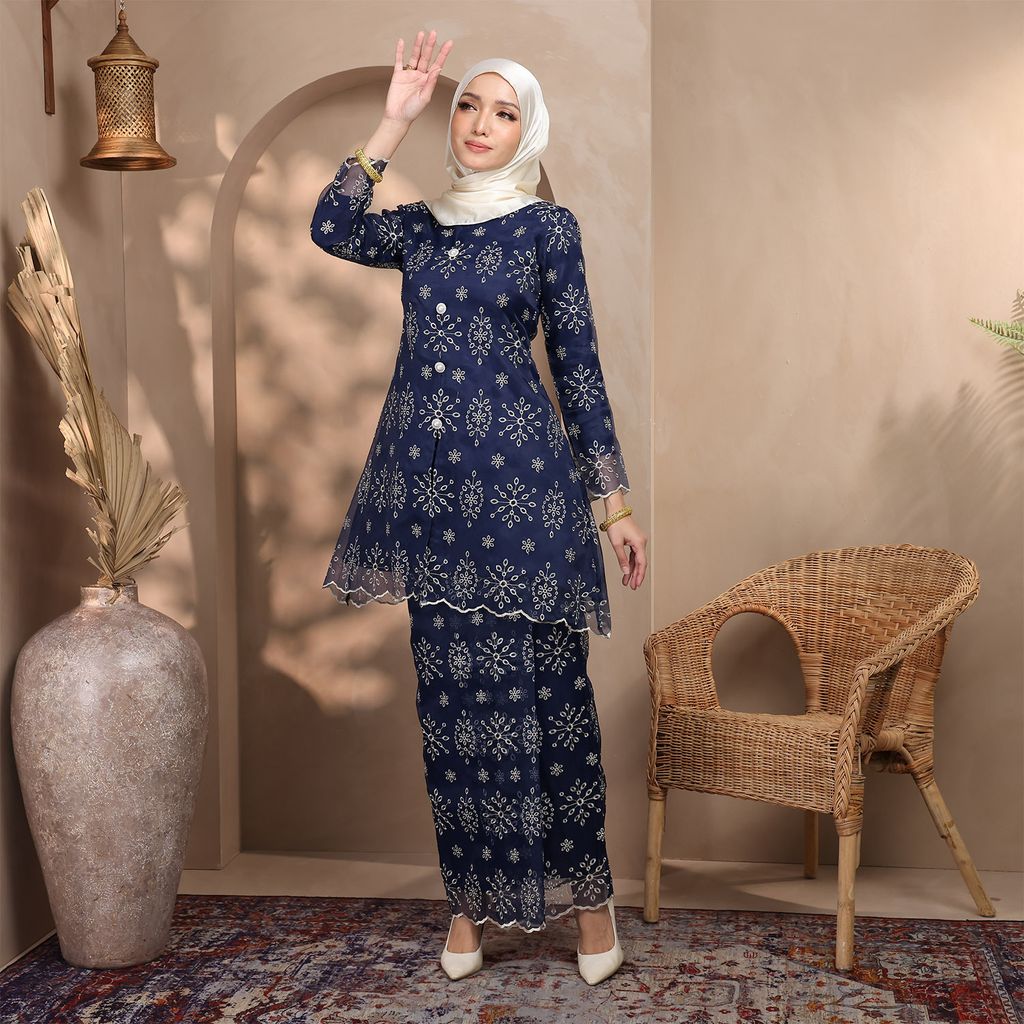 01 ORGANZA DARK BLUE 01