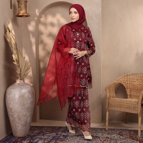 03 ORGANZA MAROON 00 (1)