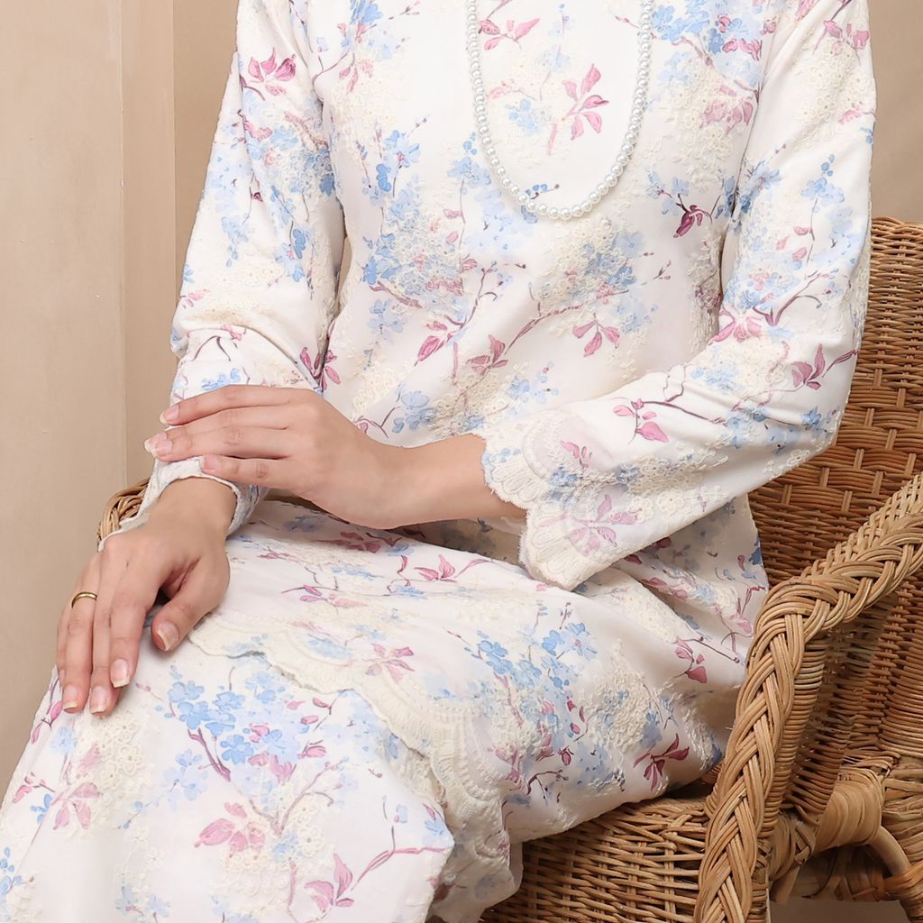 02 SERI AYU DUSTY BLUE 03