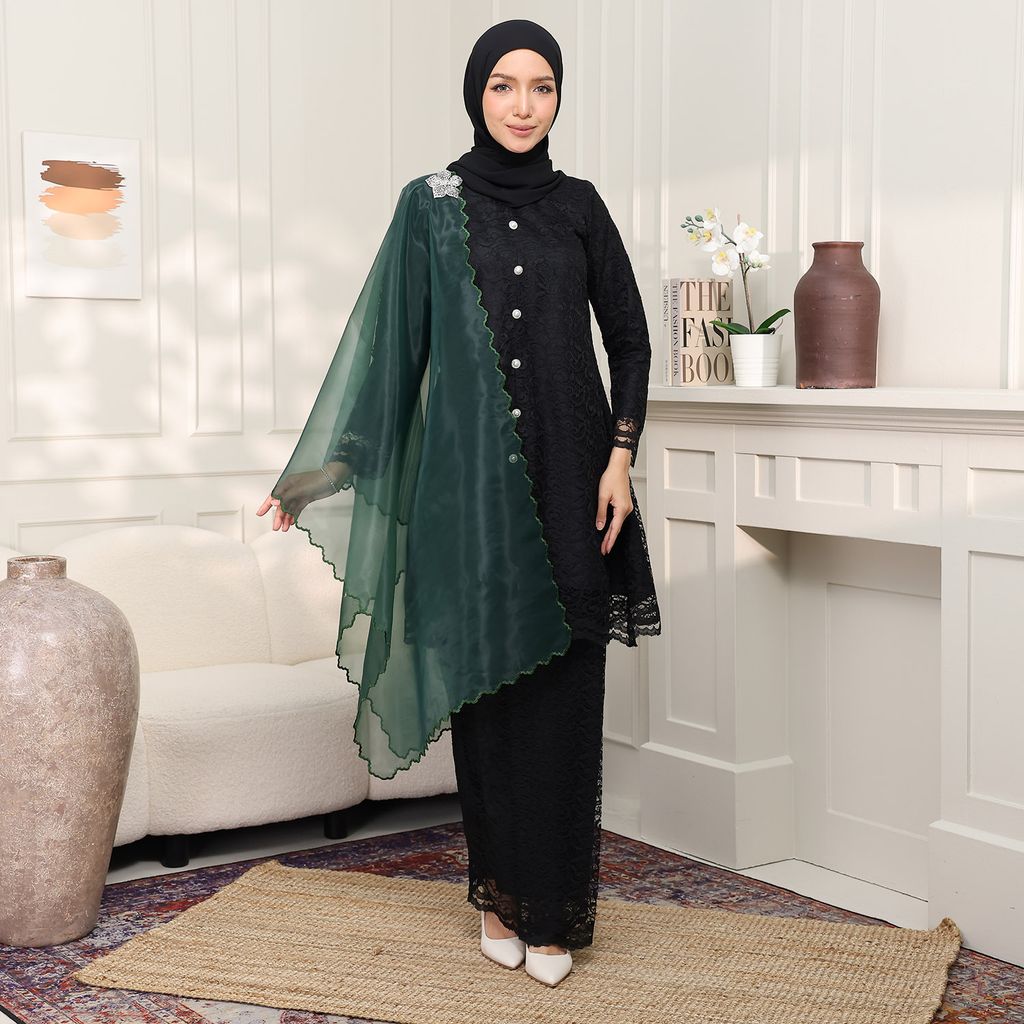 01 EMERALD GREEN 01 (1)