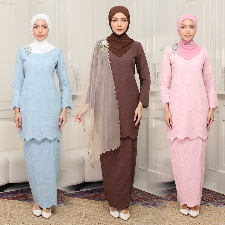 00 JAMILAH 01