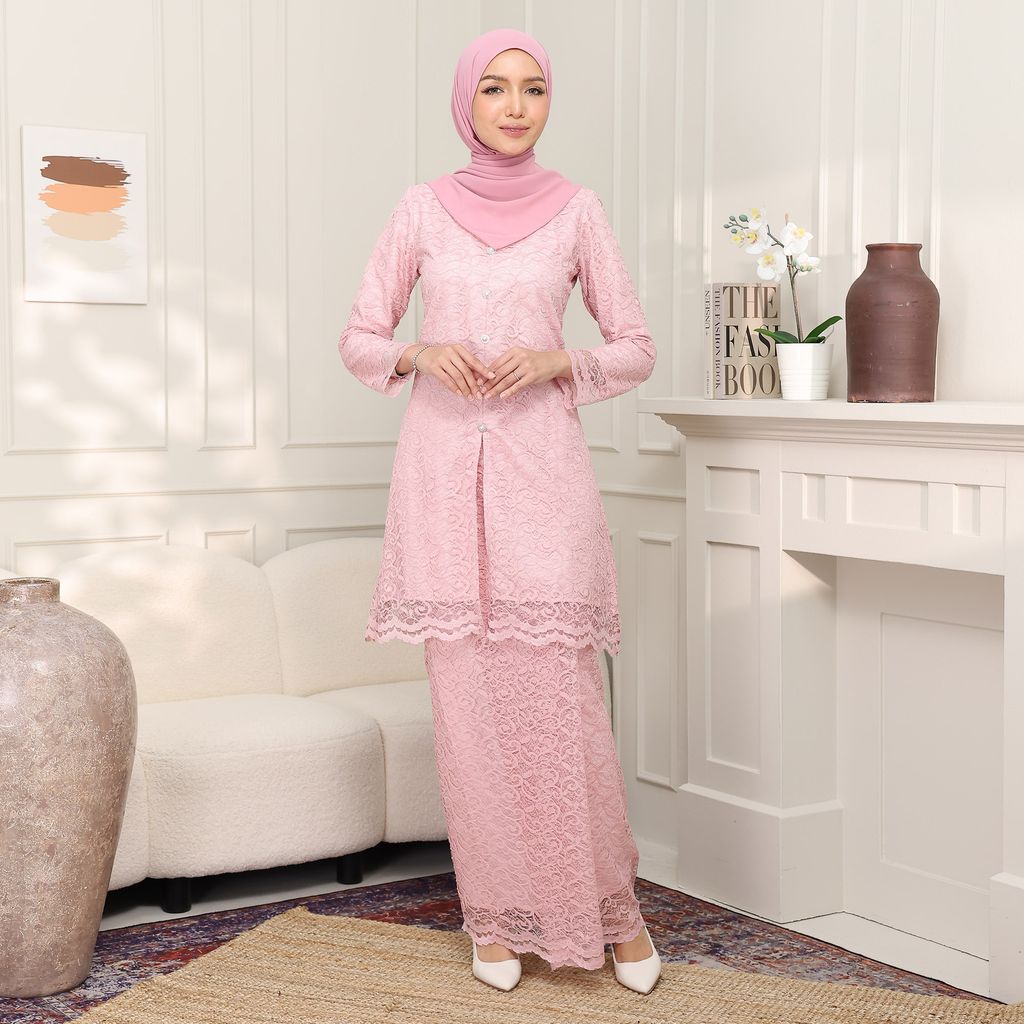 06 SOFT PINK