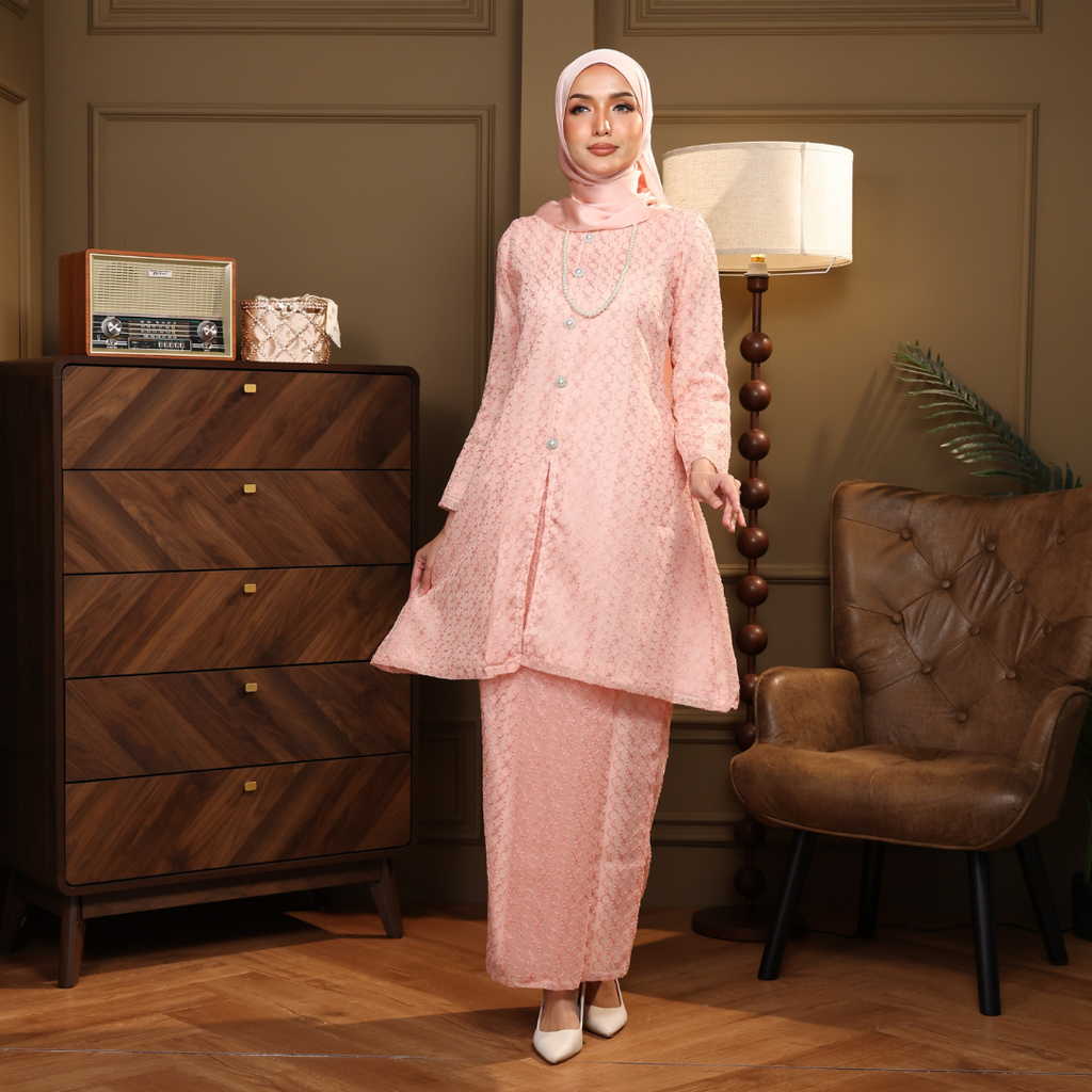 MAYA - SOFT PEACH 01