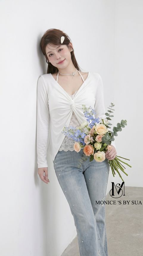 分镜2-中景侧靠