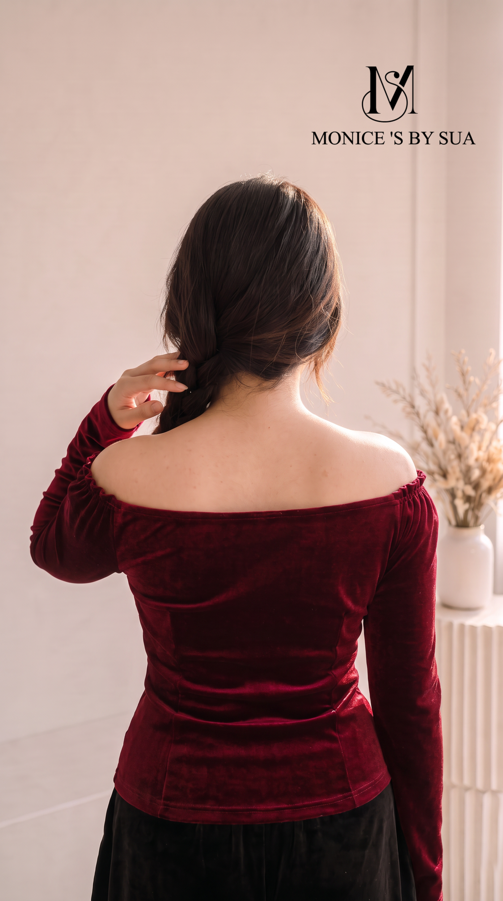 女模特半身背面摄影照