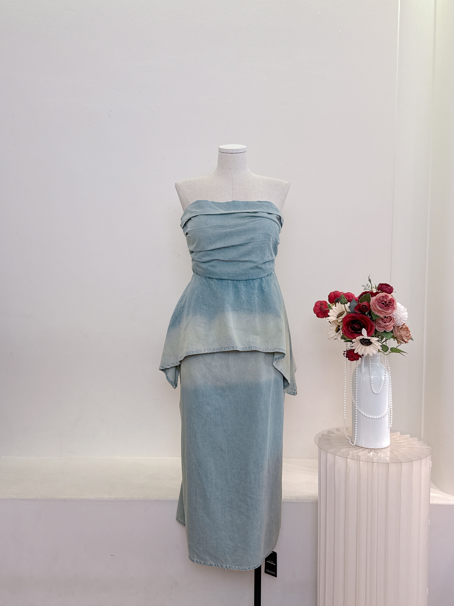 acid blue dress Pleated Tube Jeans – Monices By Sua and function