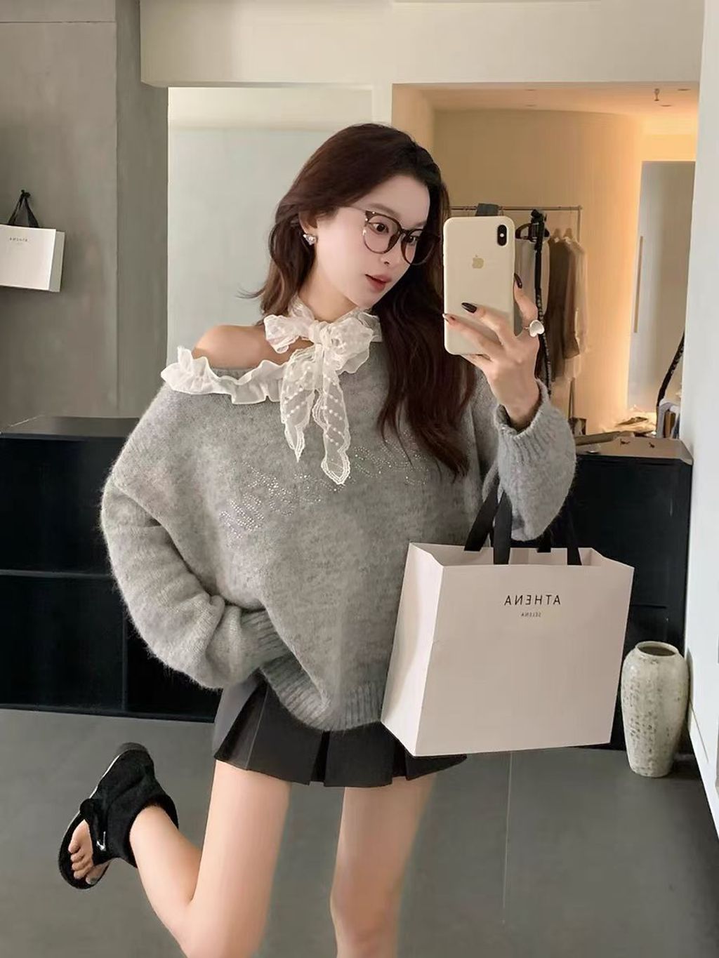 mmexport1767029339765