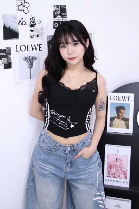 LINE_ALBUM_2026511_260511_41