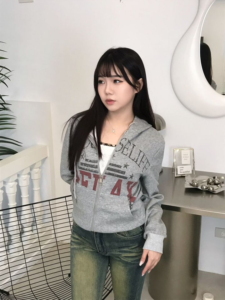 LINE_ALBUM_2026910_260910_37
