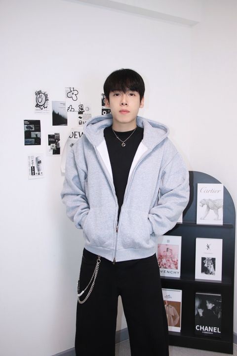 LINE_ALBUM_20251110_251110_32