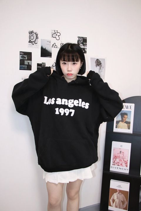 LINE_ALBUM_20251124_251124_16