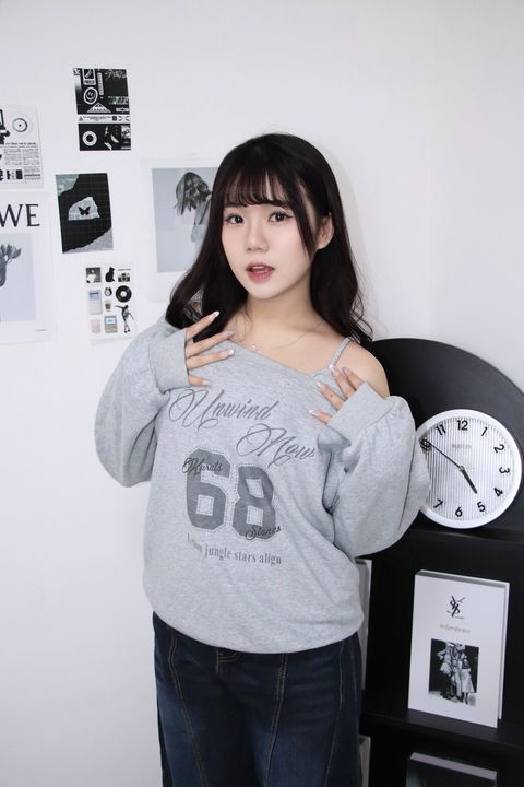 LINE_ALBUM_20251222_251222_51