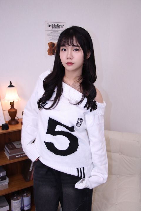 LINE_ALBUM_202621_260201_11