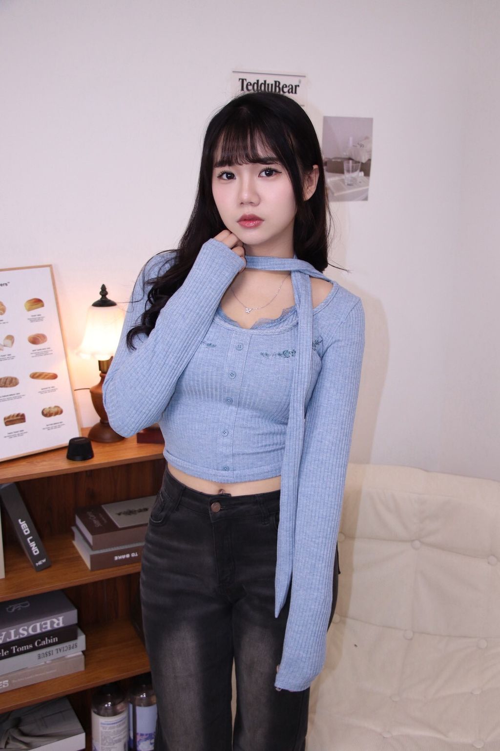 LINE_ALBUM_202621_260201_37