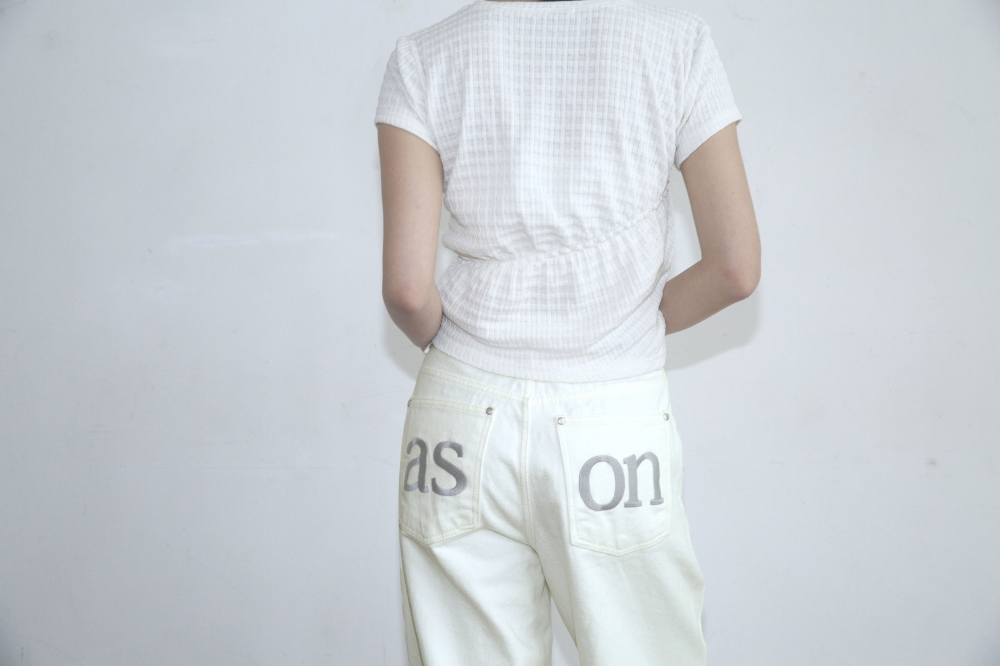 82c5558f9209425da279d9b1a91ffca8