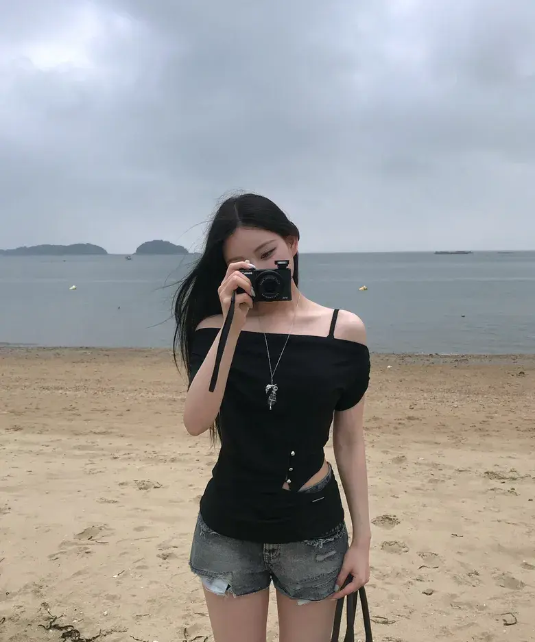 07bde8d35584427db28c3b1e77c46792