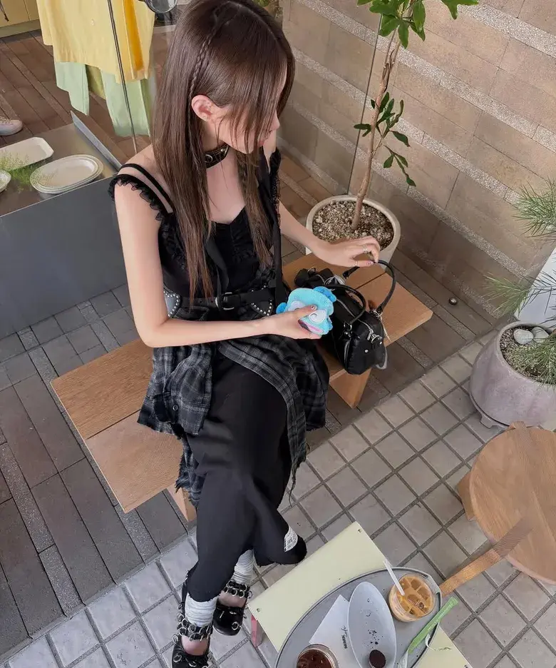 2e670d0984e24cf591093b5b805d6379