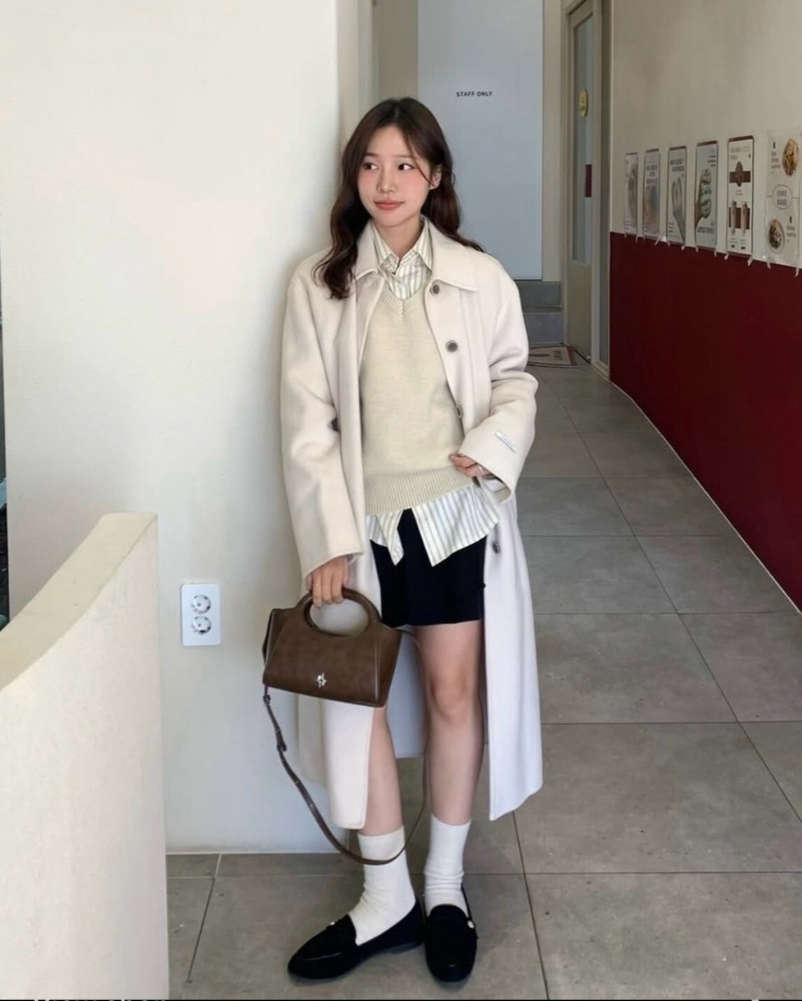 24569133-AF86-4526-8B03-8FB091CECD3B