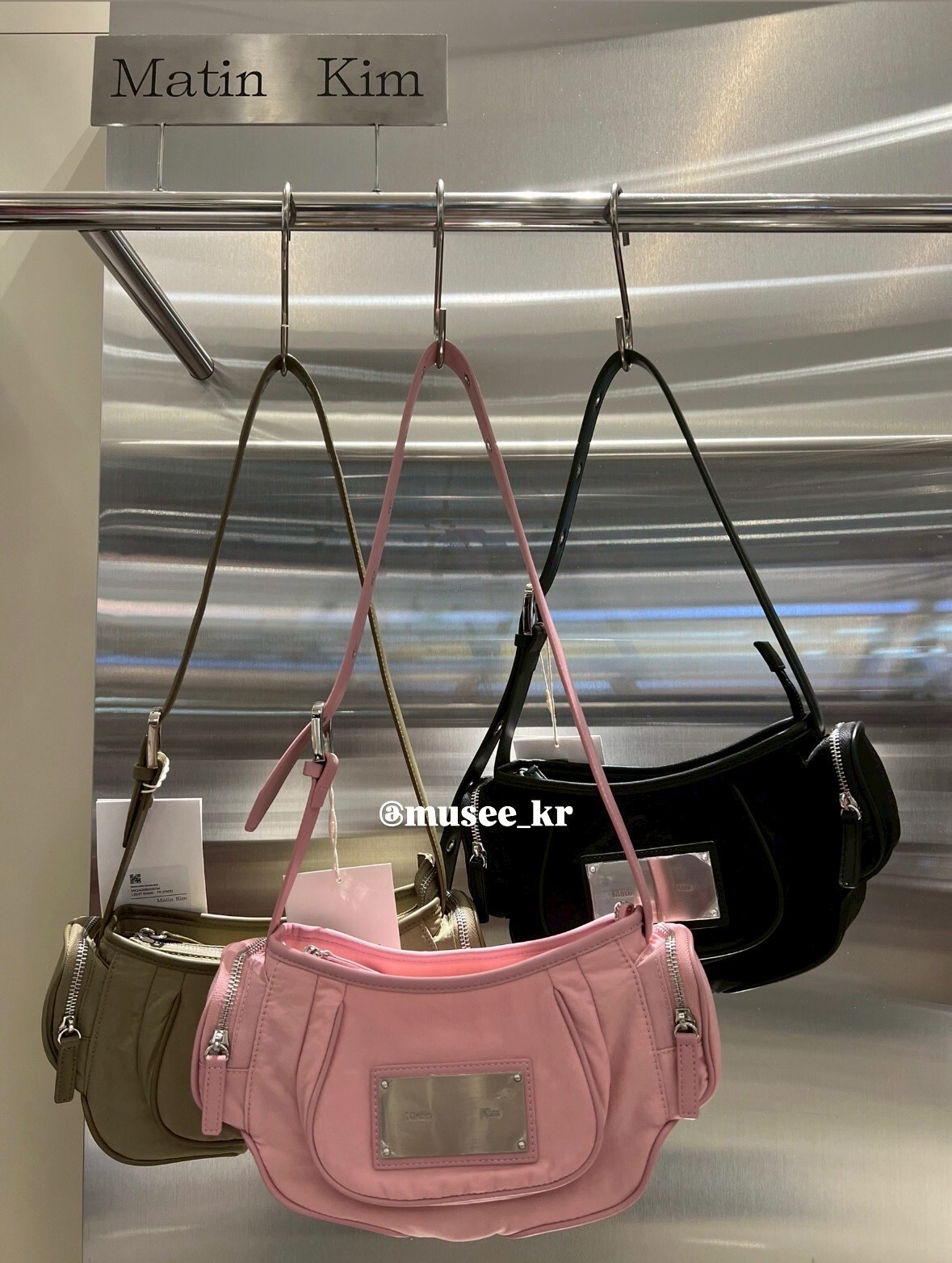 B1D78846-7BC2-4CE2-A147-0DE7C94D5CCD