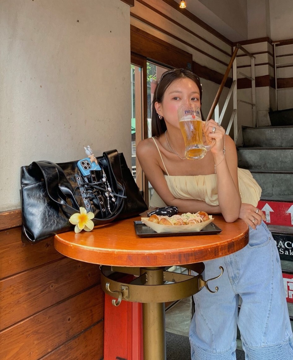 429EF41D-83CD-401B-8197-DD15B3B94C5E