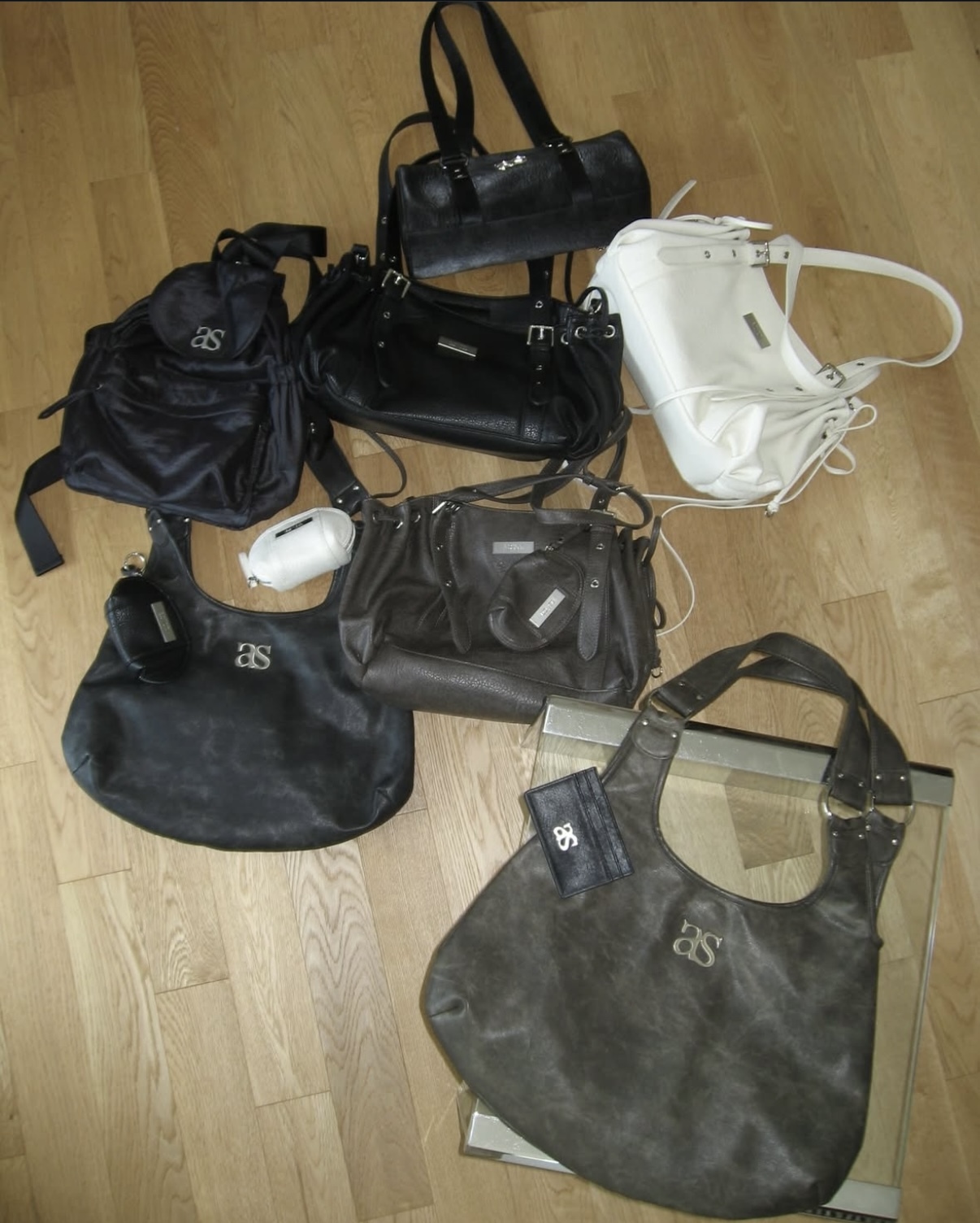 image_0B4AC2EE-8A63-4BB0-933F-E43BE9146BEE_1755671445