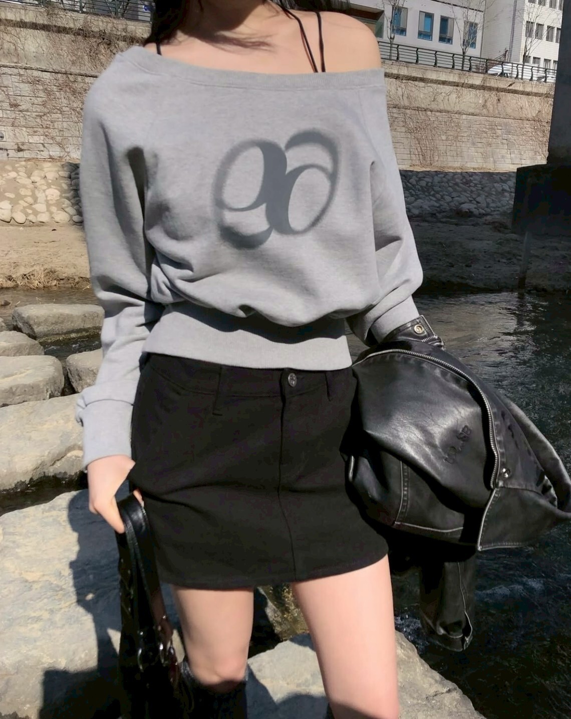 FC65C750-A3C7-4A3A-8084-85F2FD543886